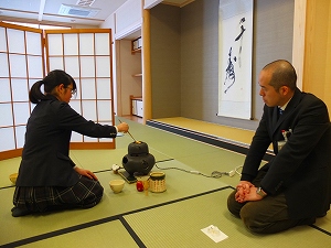 small-茶道同好会